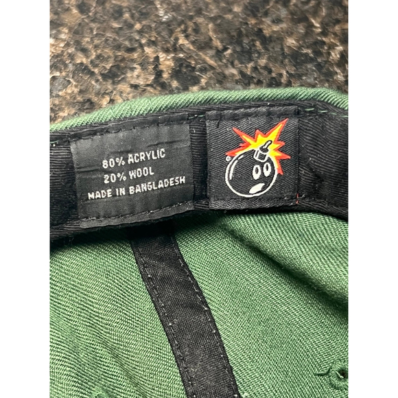 THE HUNDREDS Men’s Green Atom Bomb Baseball Hat - Picture 8 of 8